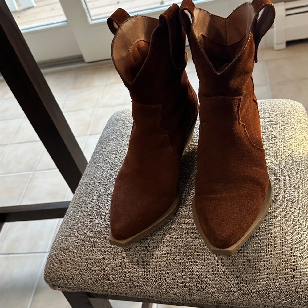 Steve Madden Brown Ankle Boots